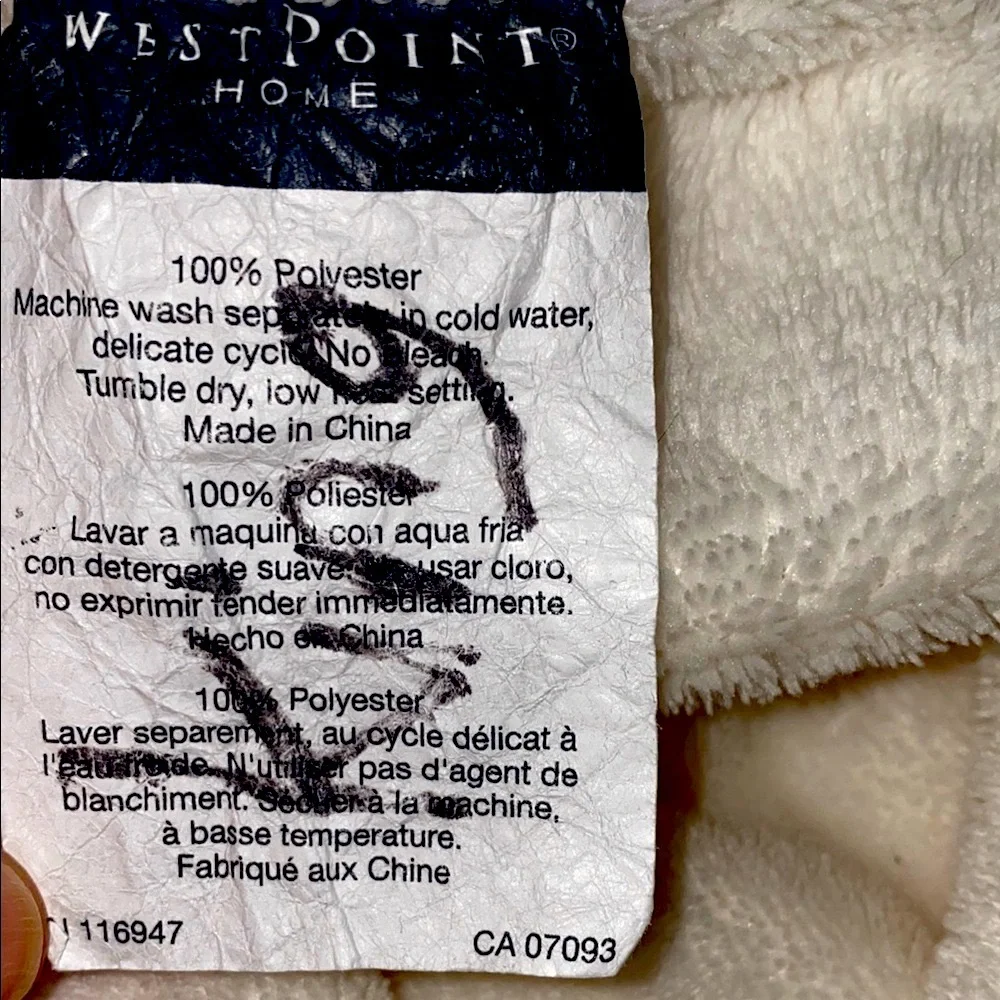 West‎ Point Home Soft Ivory White Blanket King